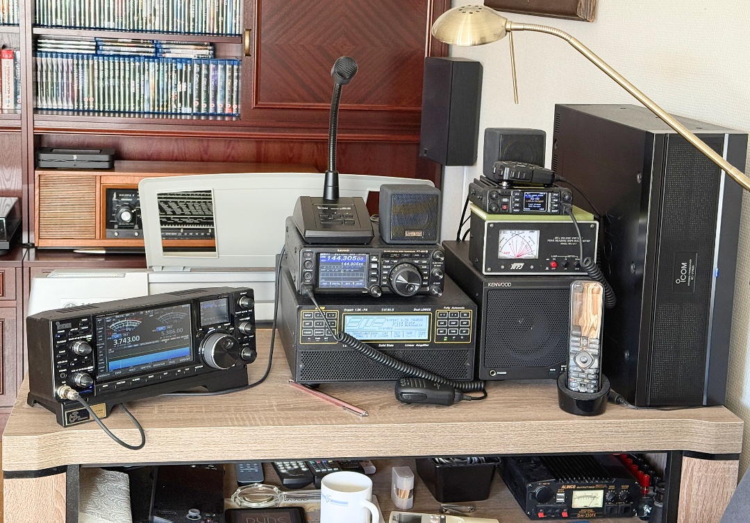 Icom IC-7610